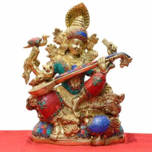 Saraswati statue
